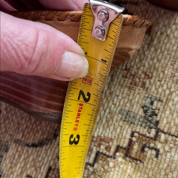 Clark’s leather beaded slip on shoes. Size 7M - Picture 9 of 9